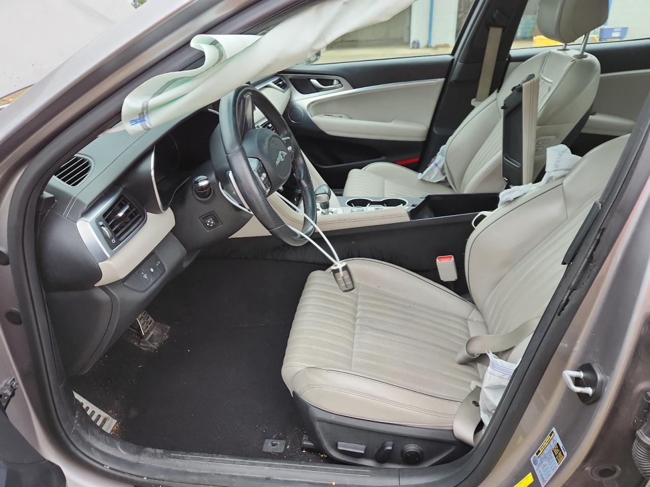 2023 Genesis G70 Base - Фото 7