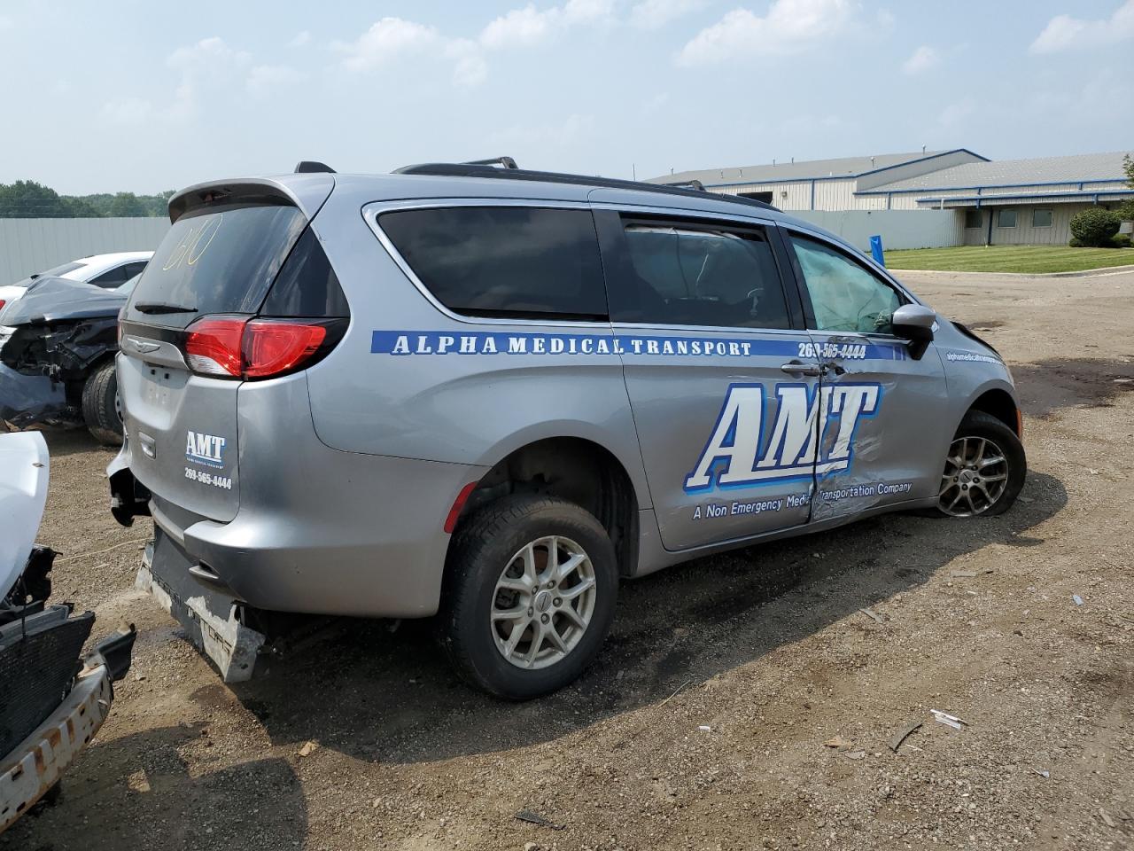 2021 Chrysler Voyager Lxi - Фото 3