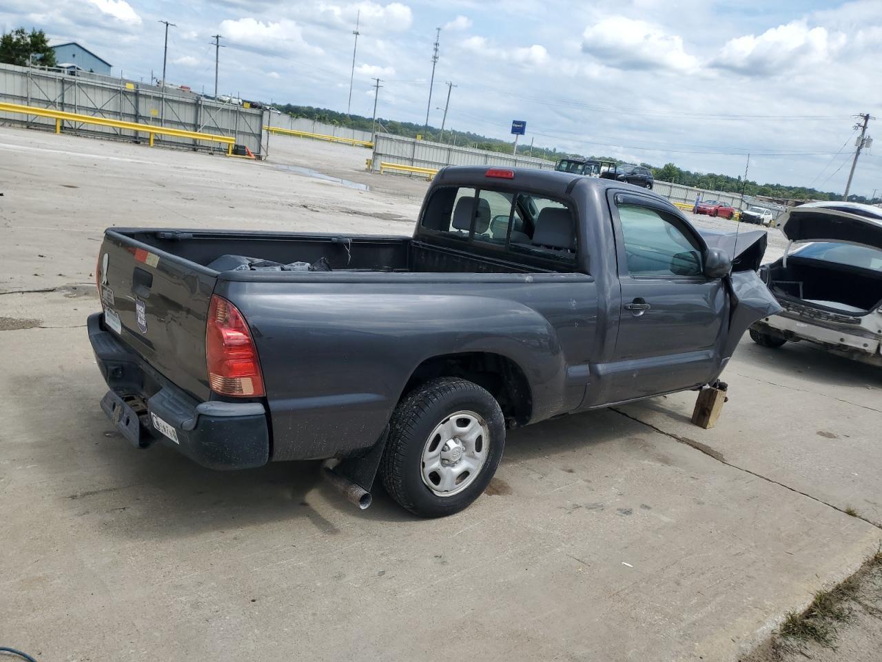 2014 Toyota Tacoma - Фото 3