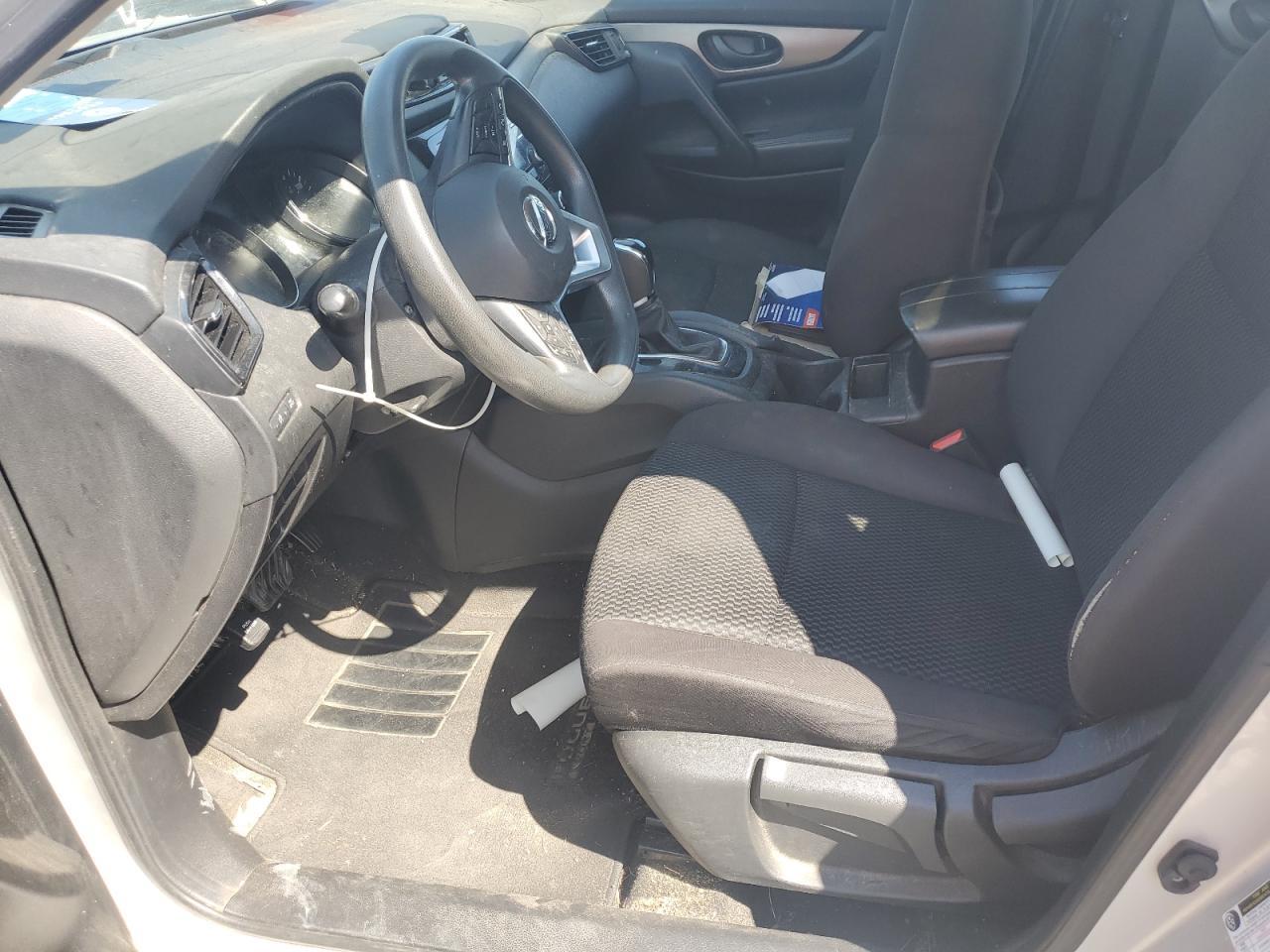 2018 Nissan Rogue Sport S - Image 7