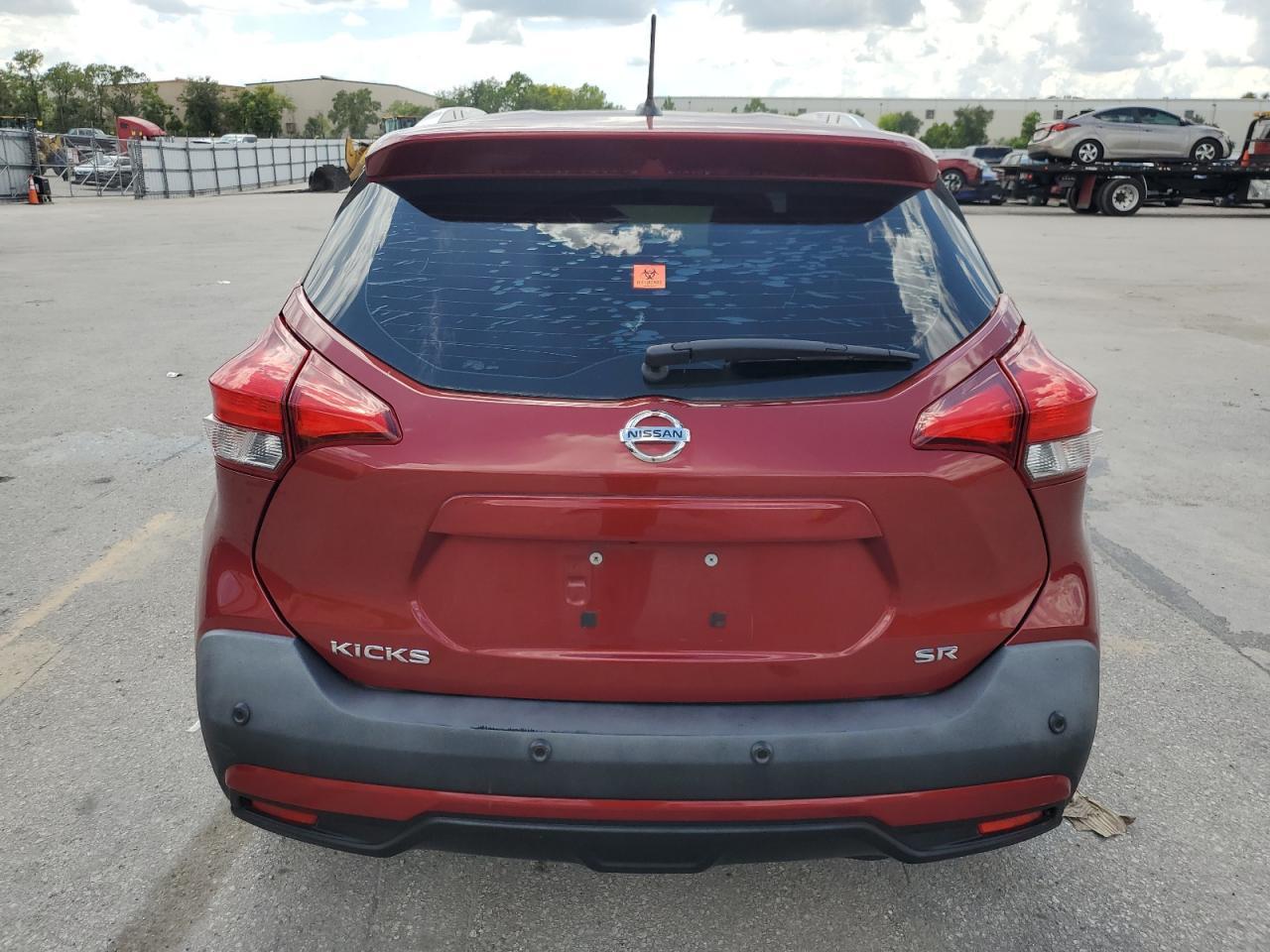 2020 Nissan Kicks Sr - Image 6