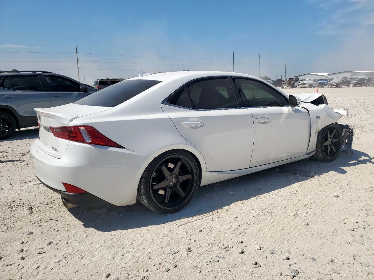 2016 Lexus Is 350 - Image 3