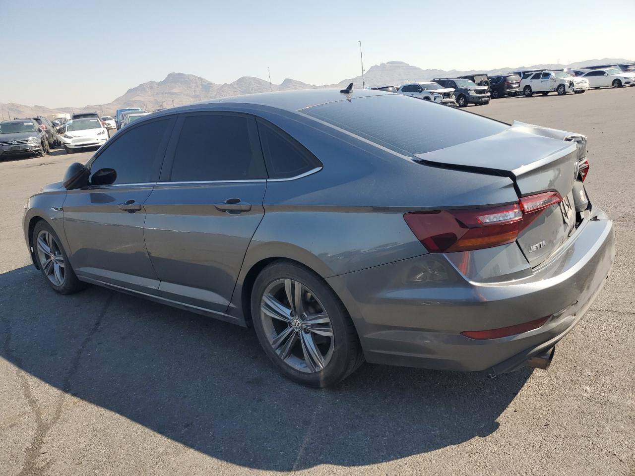 2019 Volkswagen Jetta S - Фото 2