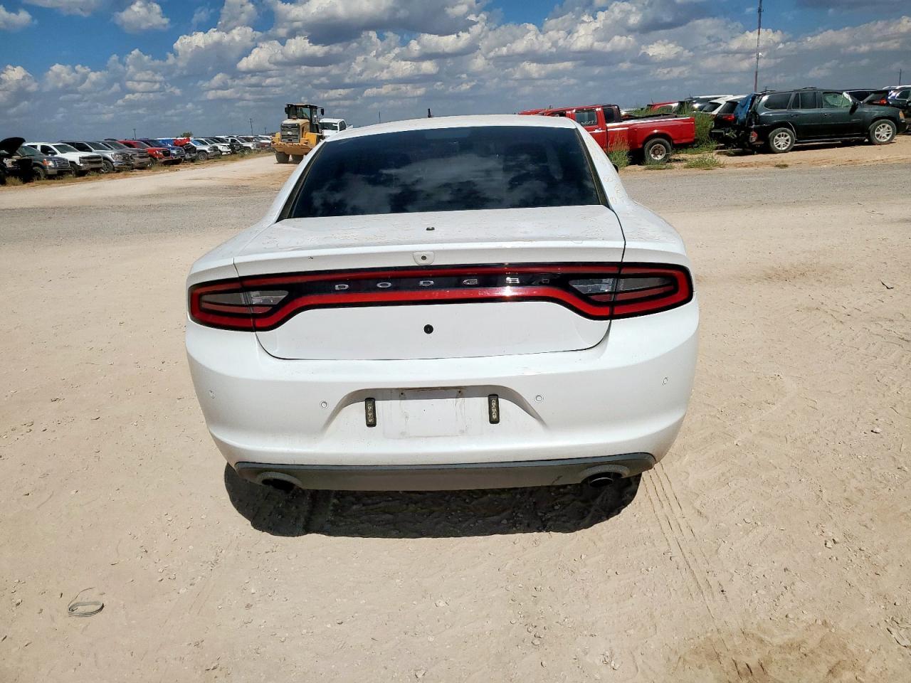 2016 Dodge Charger Police - Image 6