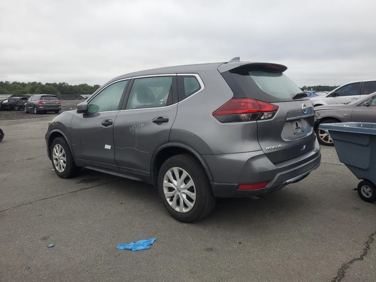 2019 Nissan Rogue S - Фото 2