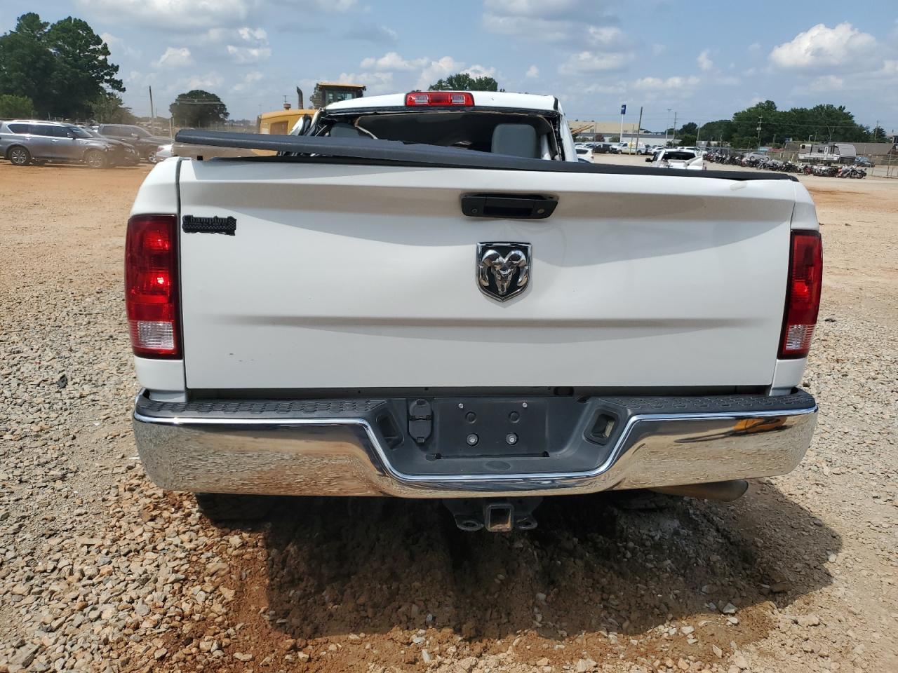 2018 Ram 1500 St - Image 6