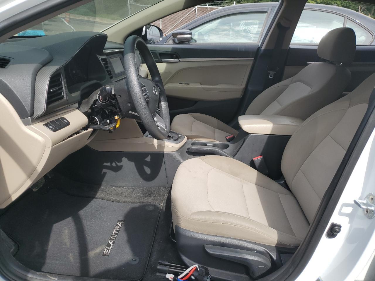 2019 Hyundai Elantra Se - Фото 7