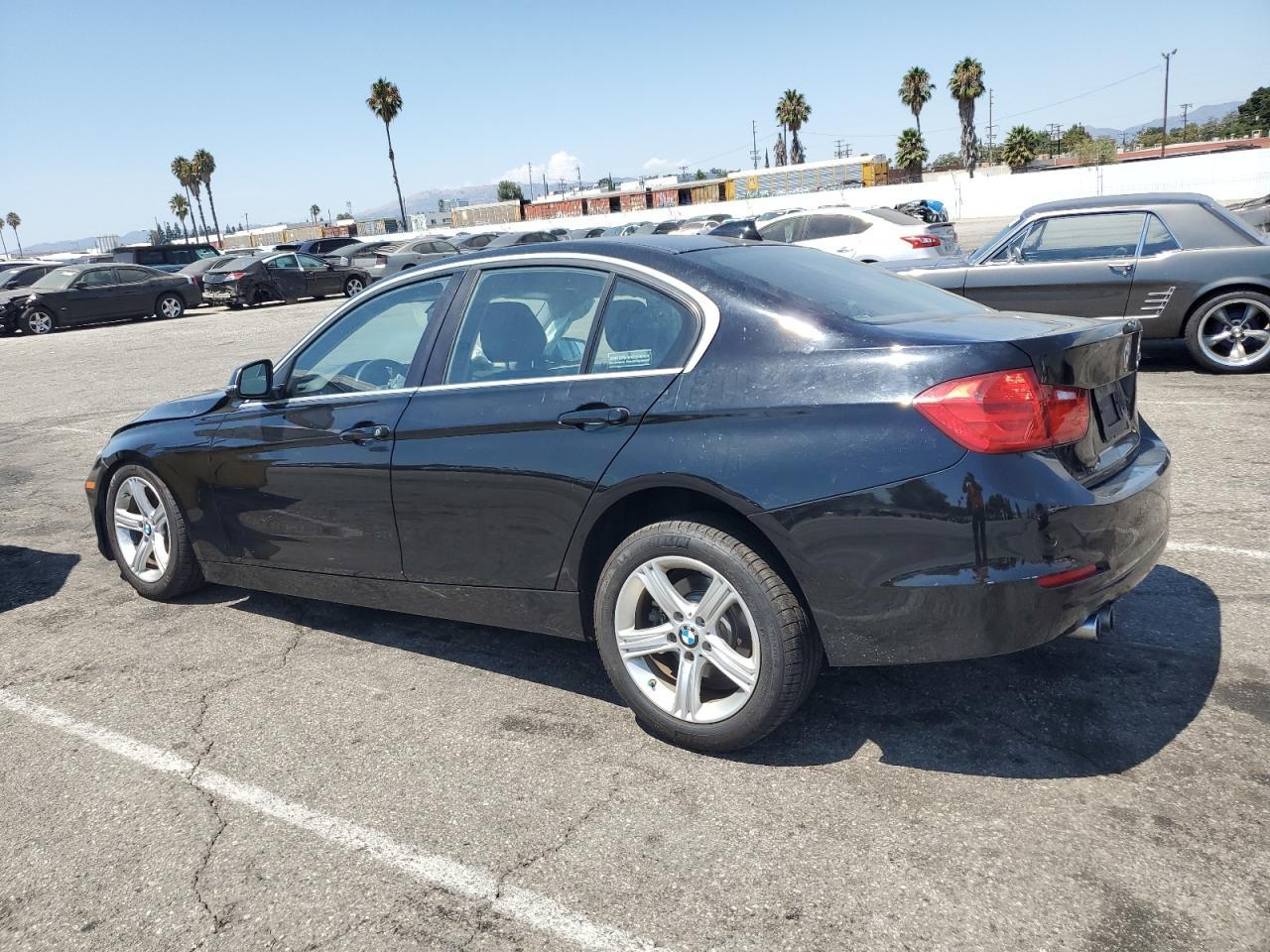 2015 BMW 328 I Sulev - Image 2