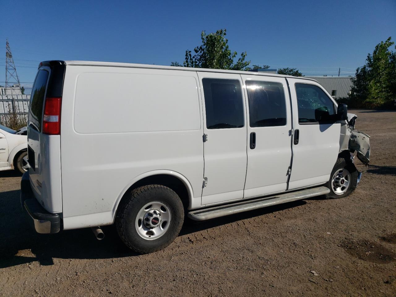 2021 GMC Savana G2500 - Image 3