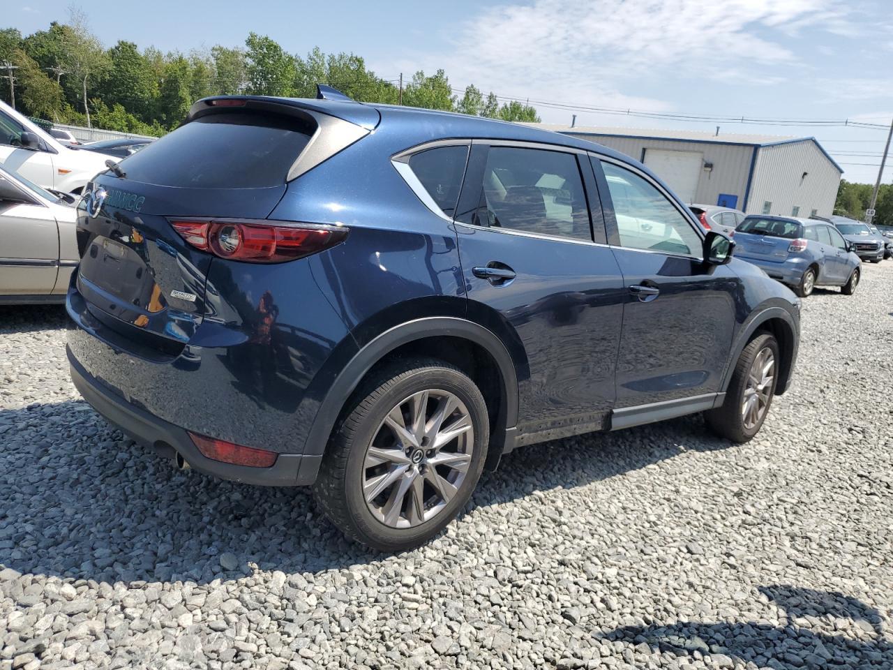 2019 Mazda Cx-5 Grand Touring - Image 3