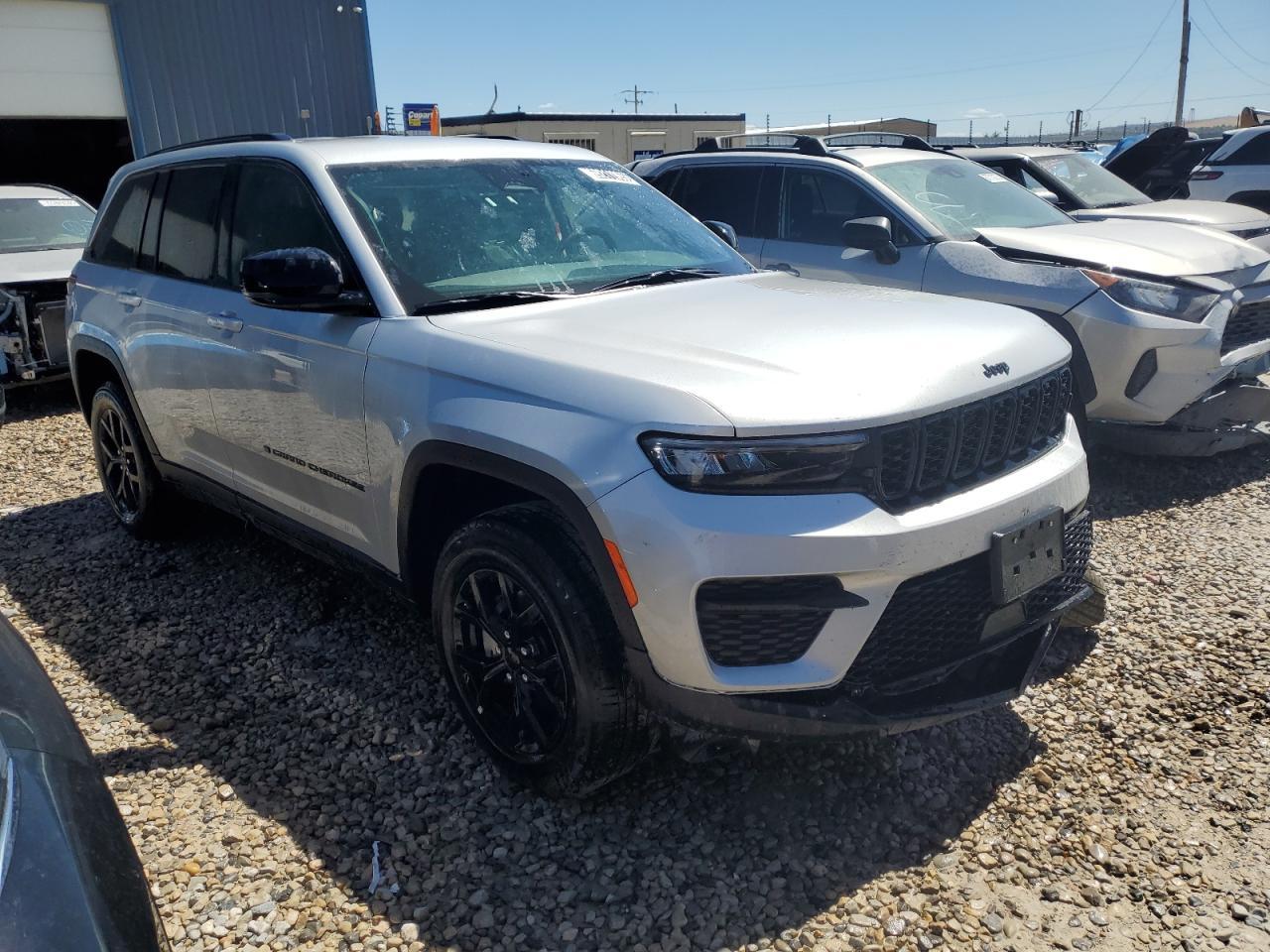 2025 Jeep Grand Cherokee Laredo - Фото 4