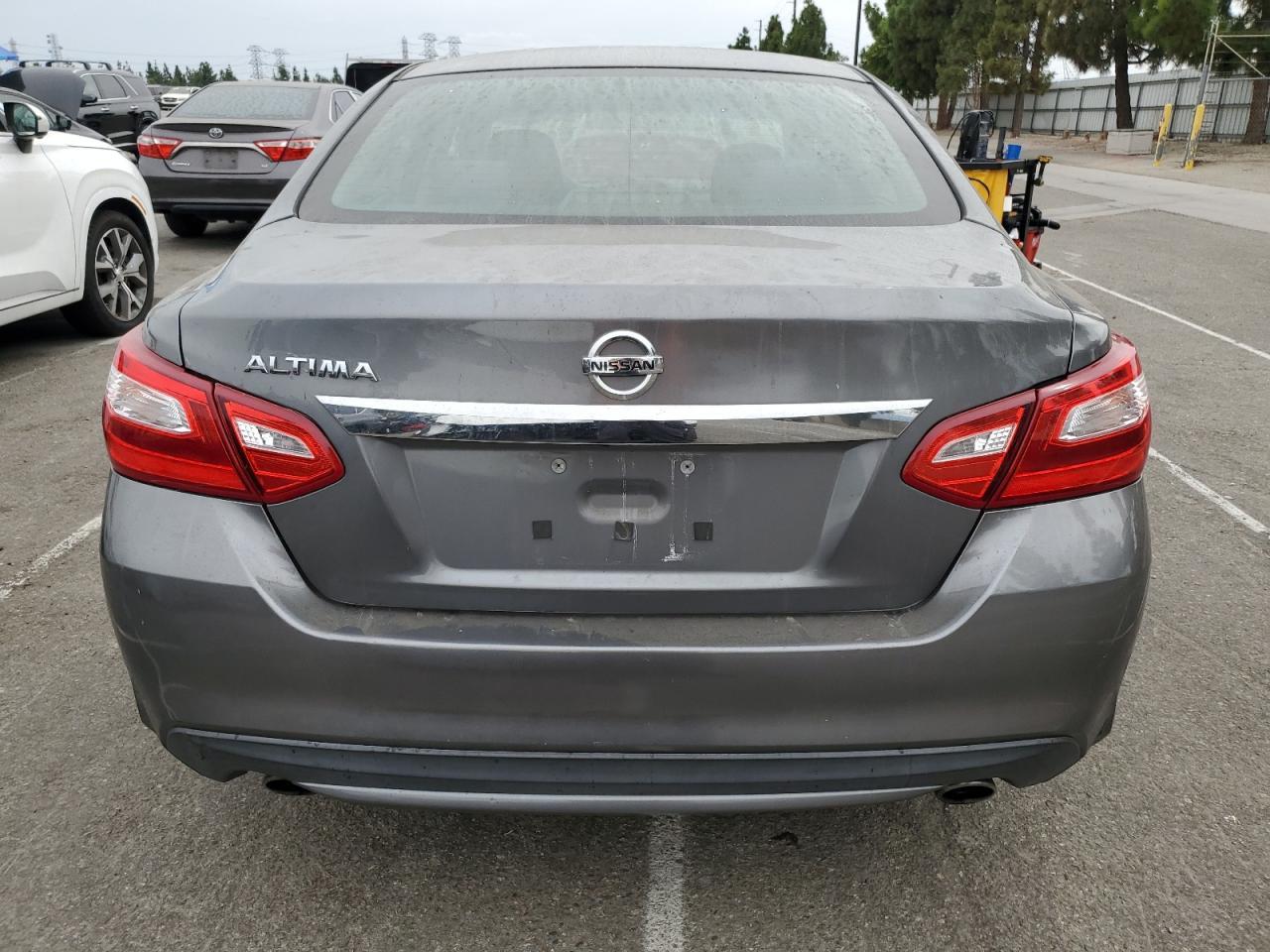 2017 Nissan Altima 2.5 - Фото 6