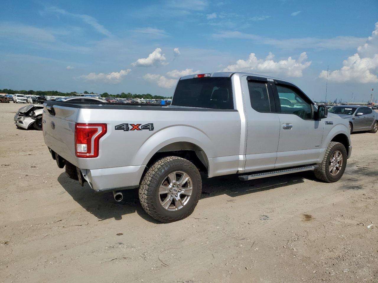 2015 Ford F150 Super Cab - Image 3