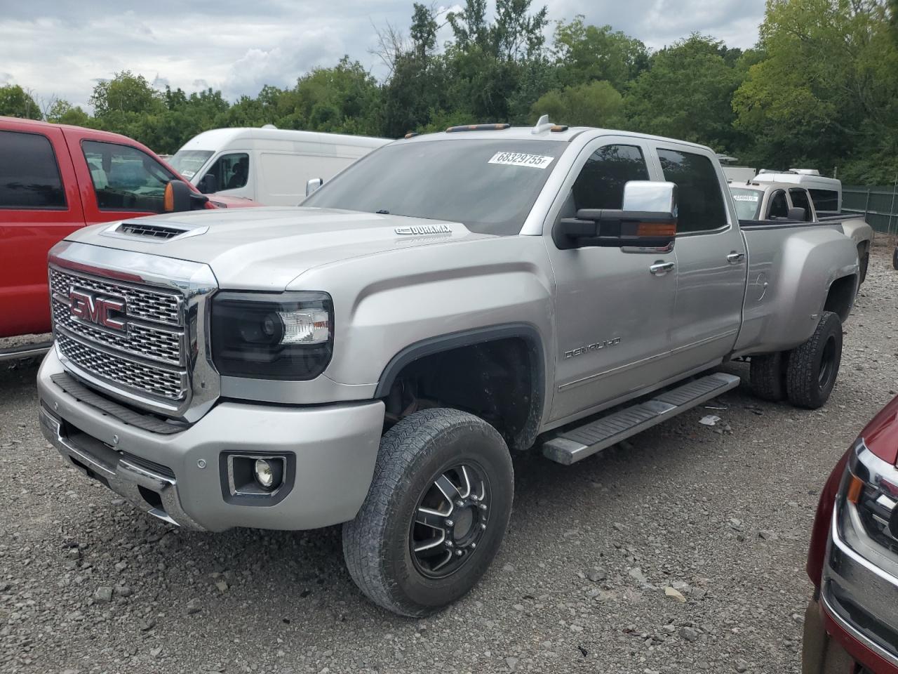 2017 GMC Sierra K3500 Denali