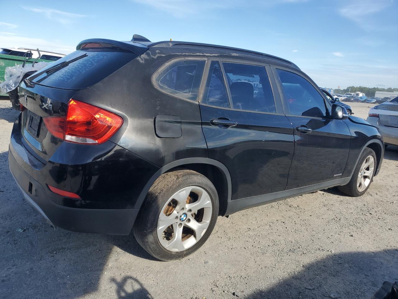 2014 BMW X1 Sdrive28I - Image 3