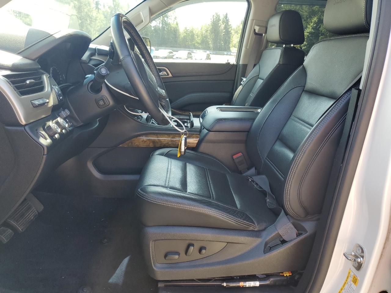 2017 GMC Yukon Denali - Image 7