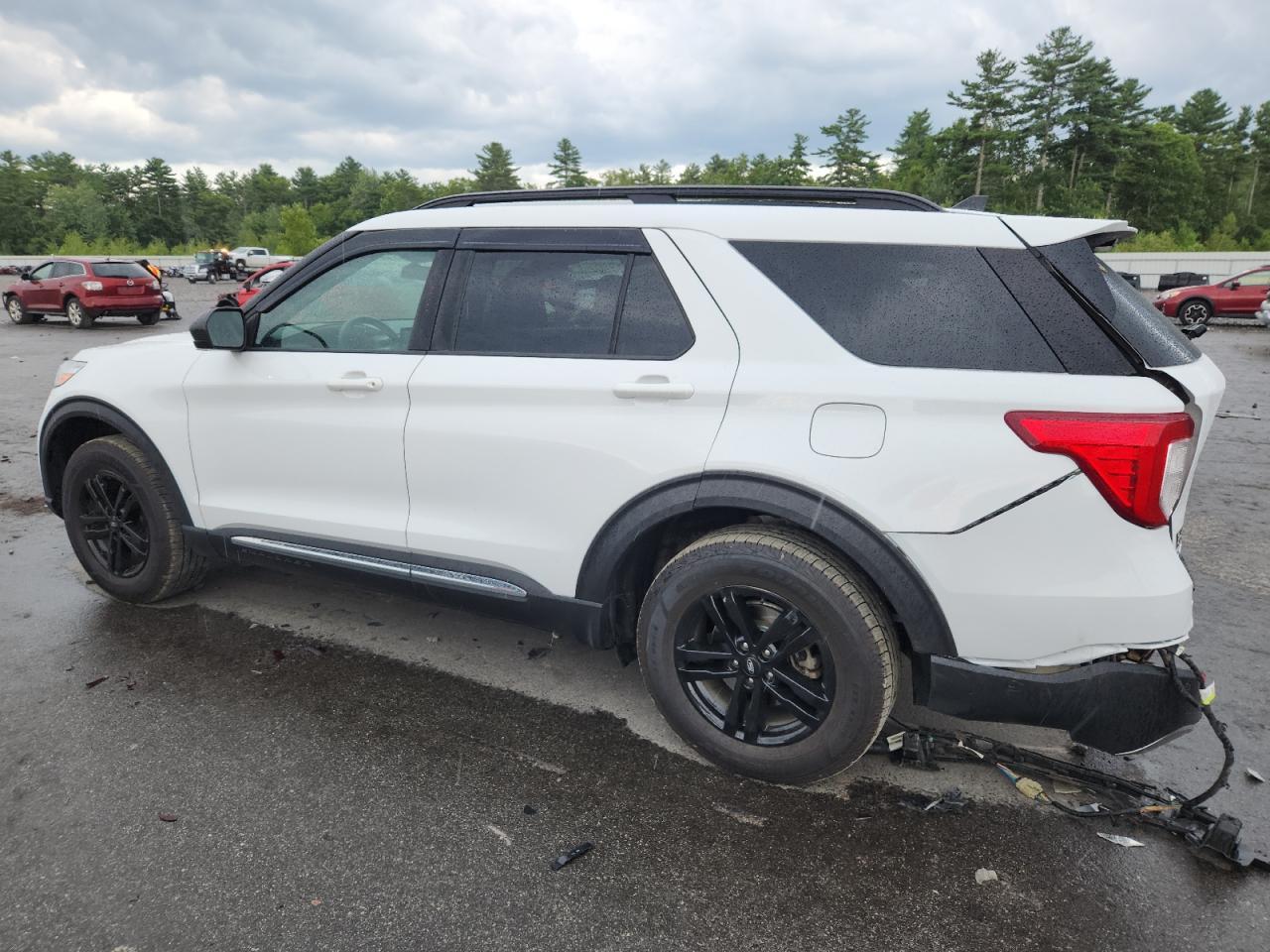 2021 Ford Explorer Xlt - Image 2