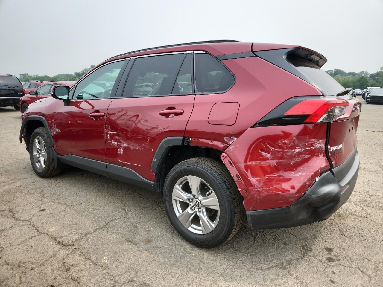 2024 Toyota Rav4 Xle - Фото 2