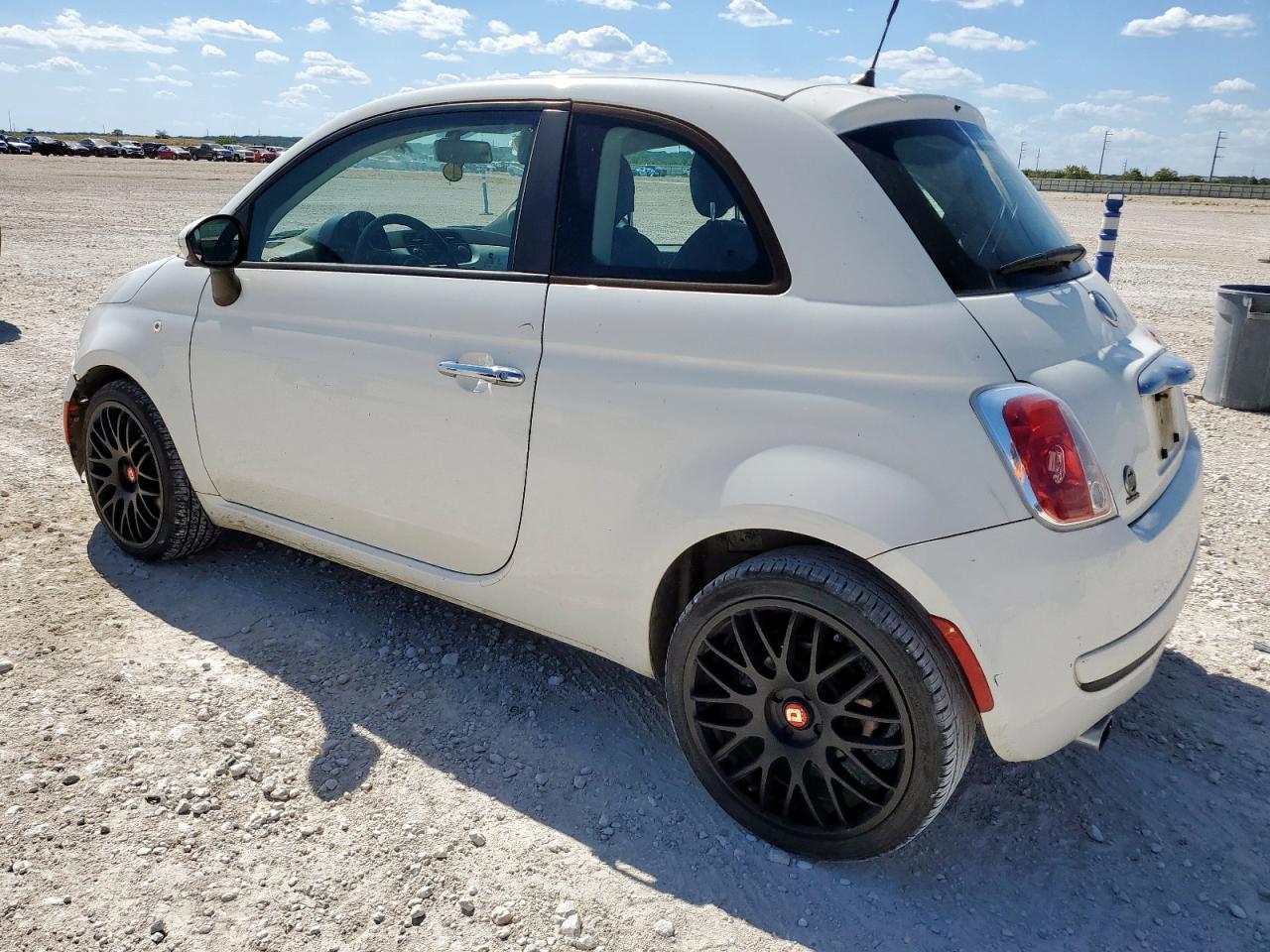 2013 Fiat 500 Pop - Image 2