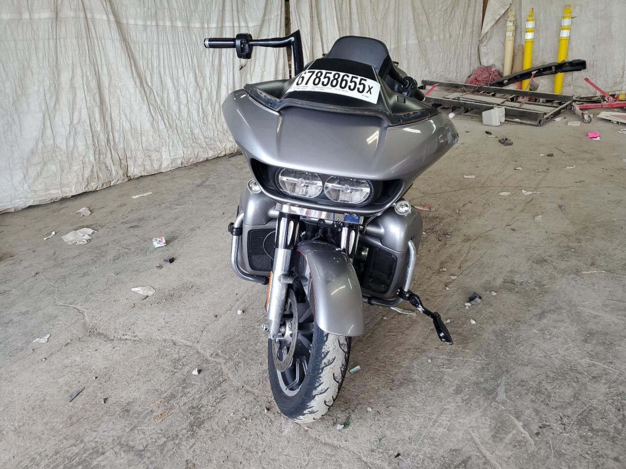 2017 Harley-Davidson Fltru - Фото 2