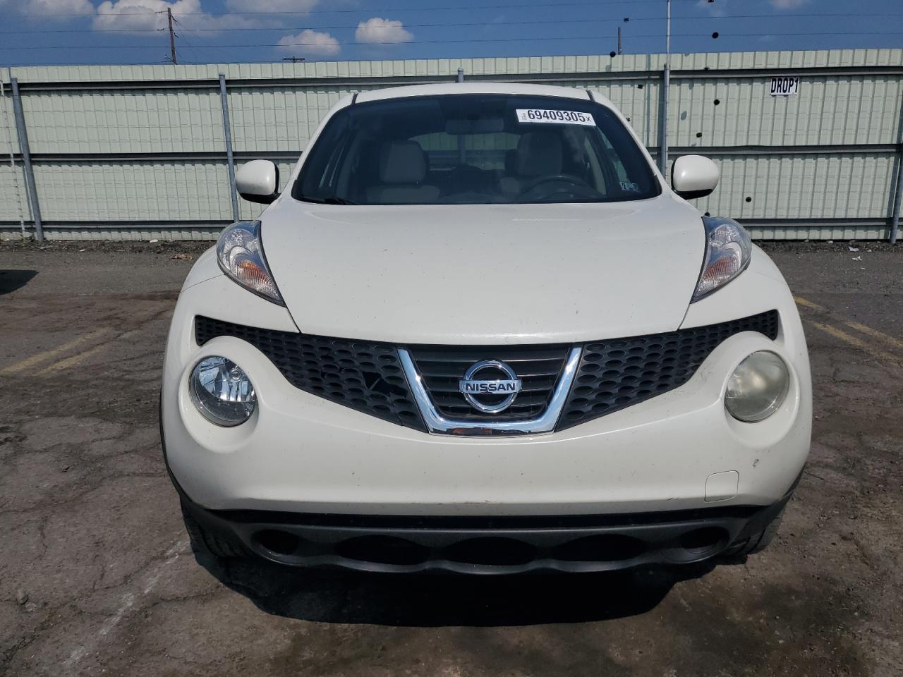 2014 Nissan Juke S - Image 5