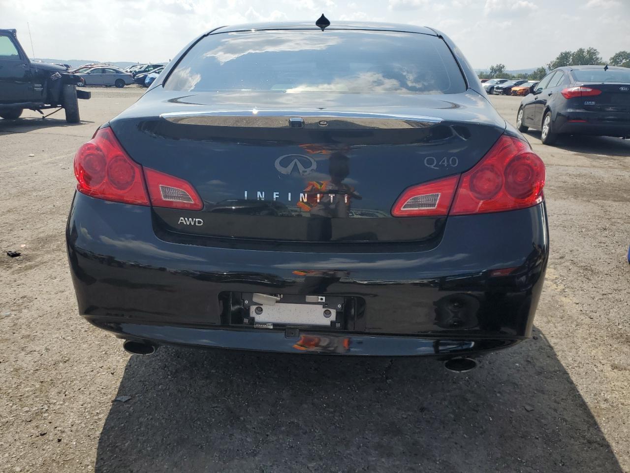 2015 Infiniti Q40 - Фото 6