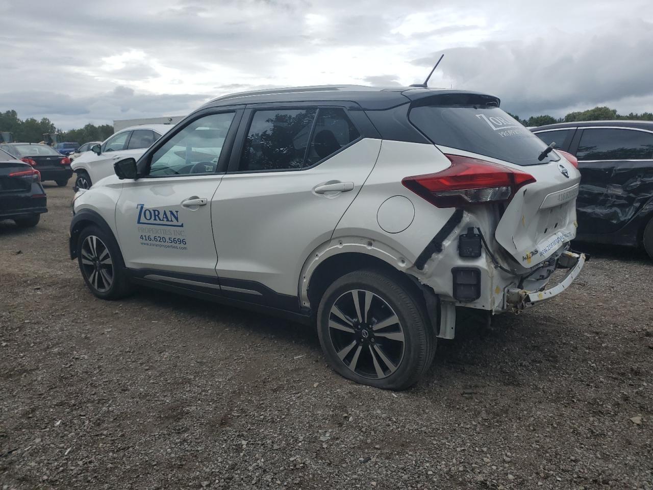 2019 Nissan Kicks S - Image 2