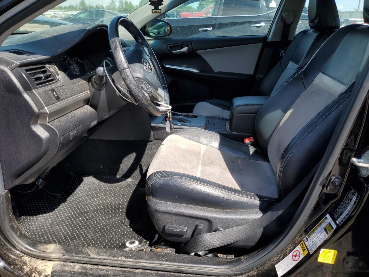 2012 Toyota Camry Se - Image 7