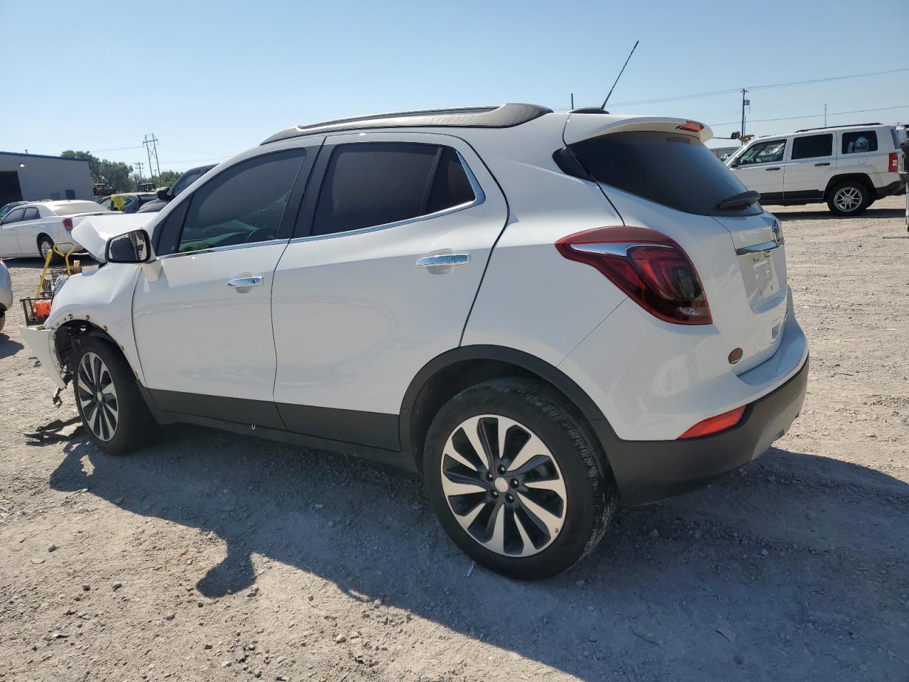 2021 Buick Encore Preferred - Фото 2