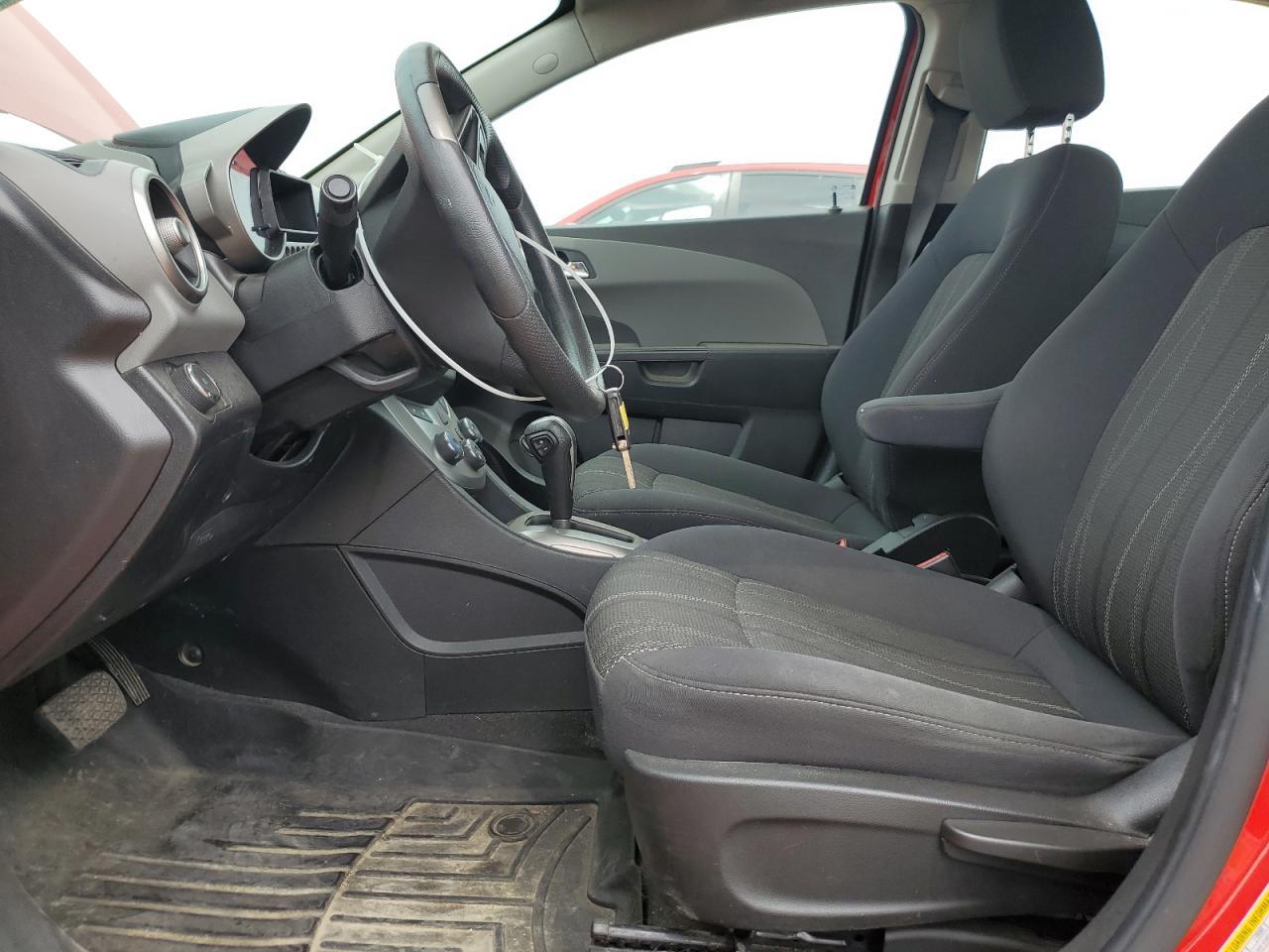 2016 Chevrolet Sonic Lt - Image 7