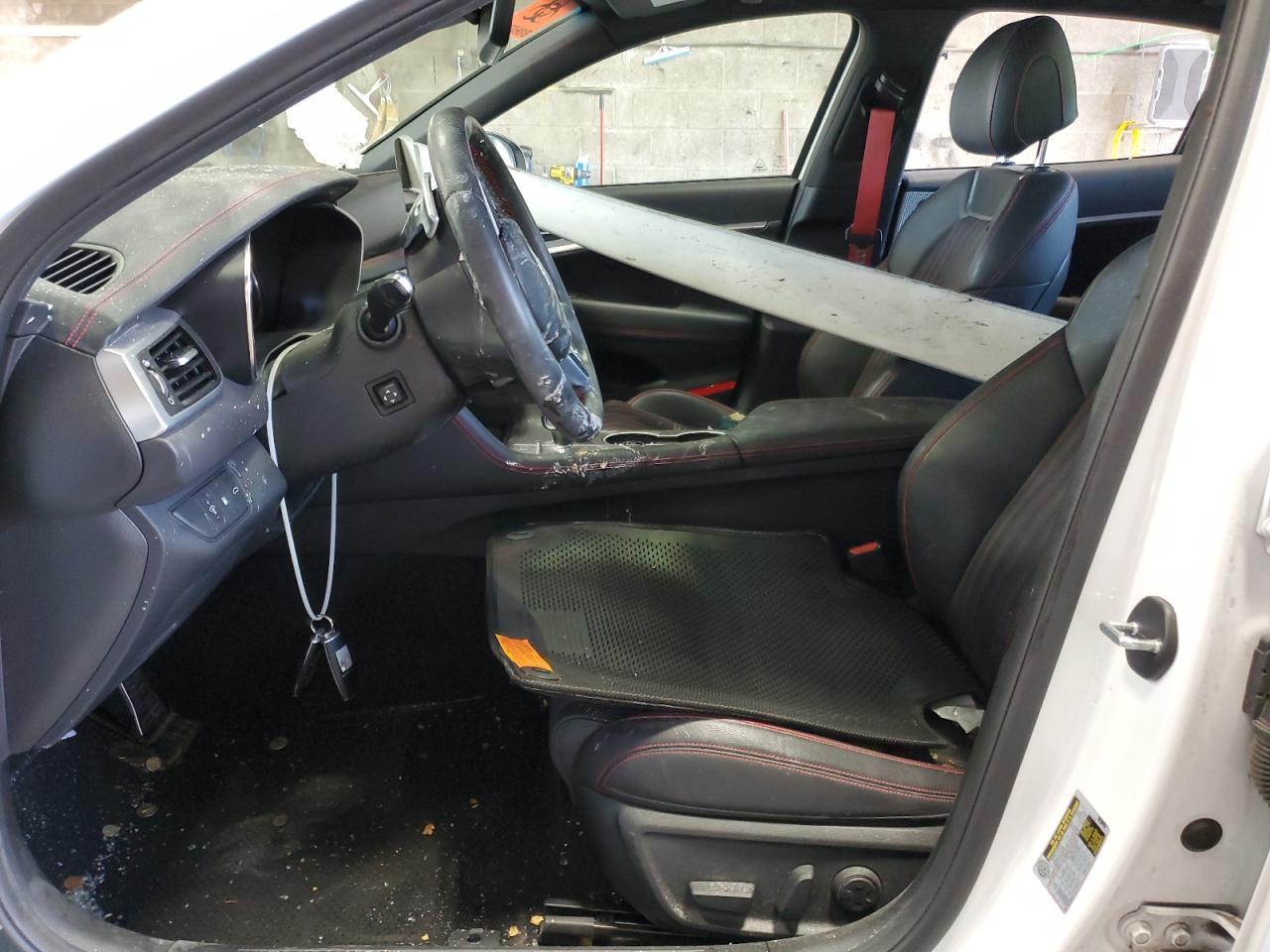 2023 Genesis G70 Base - Фото 7