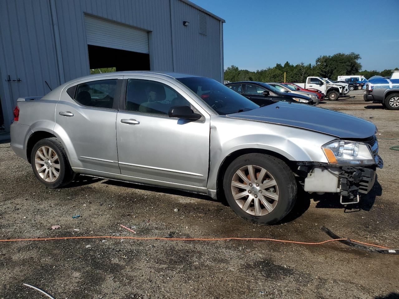 2012 Dodge Avenger Se - Фото 4