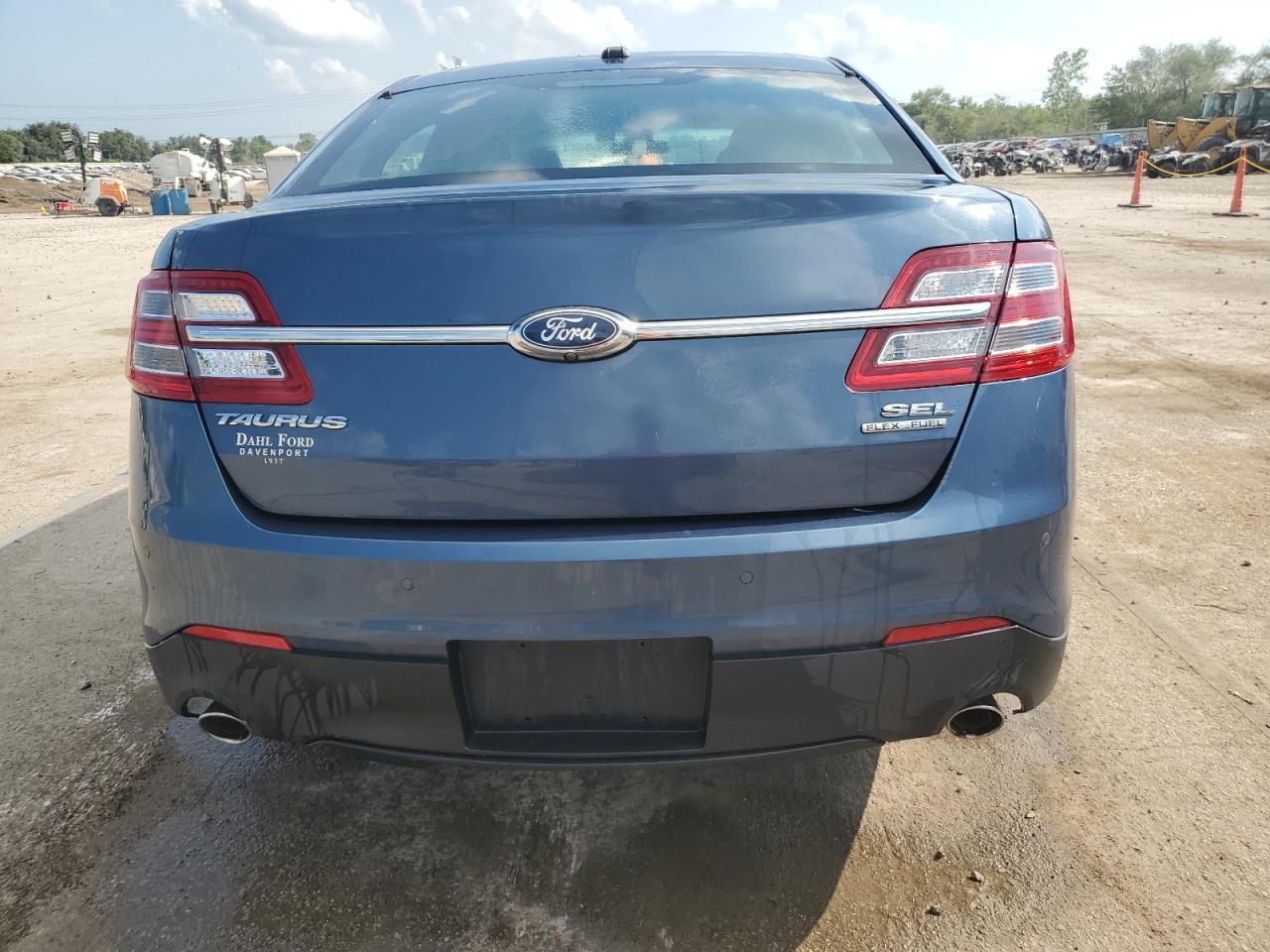 2019 Ford Taurus Sel - Фото 6
