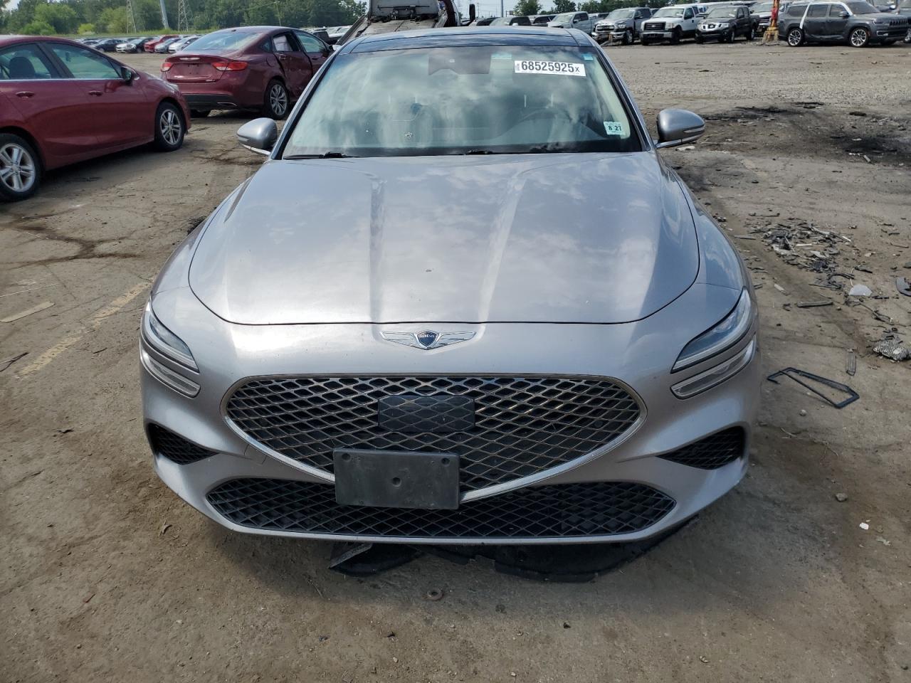 2022 Genesis G70 Base - Фото 5