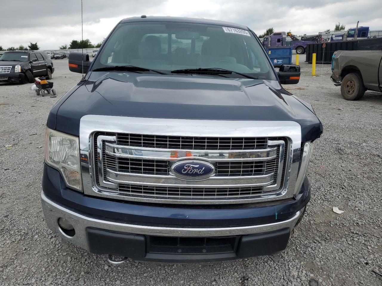 2014 Ford F150 Supercrew - Фото 5