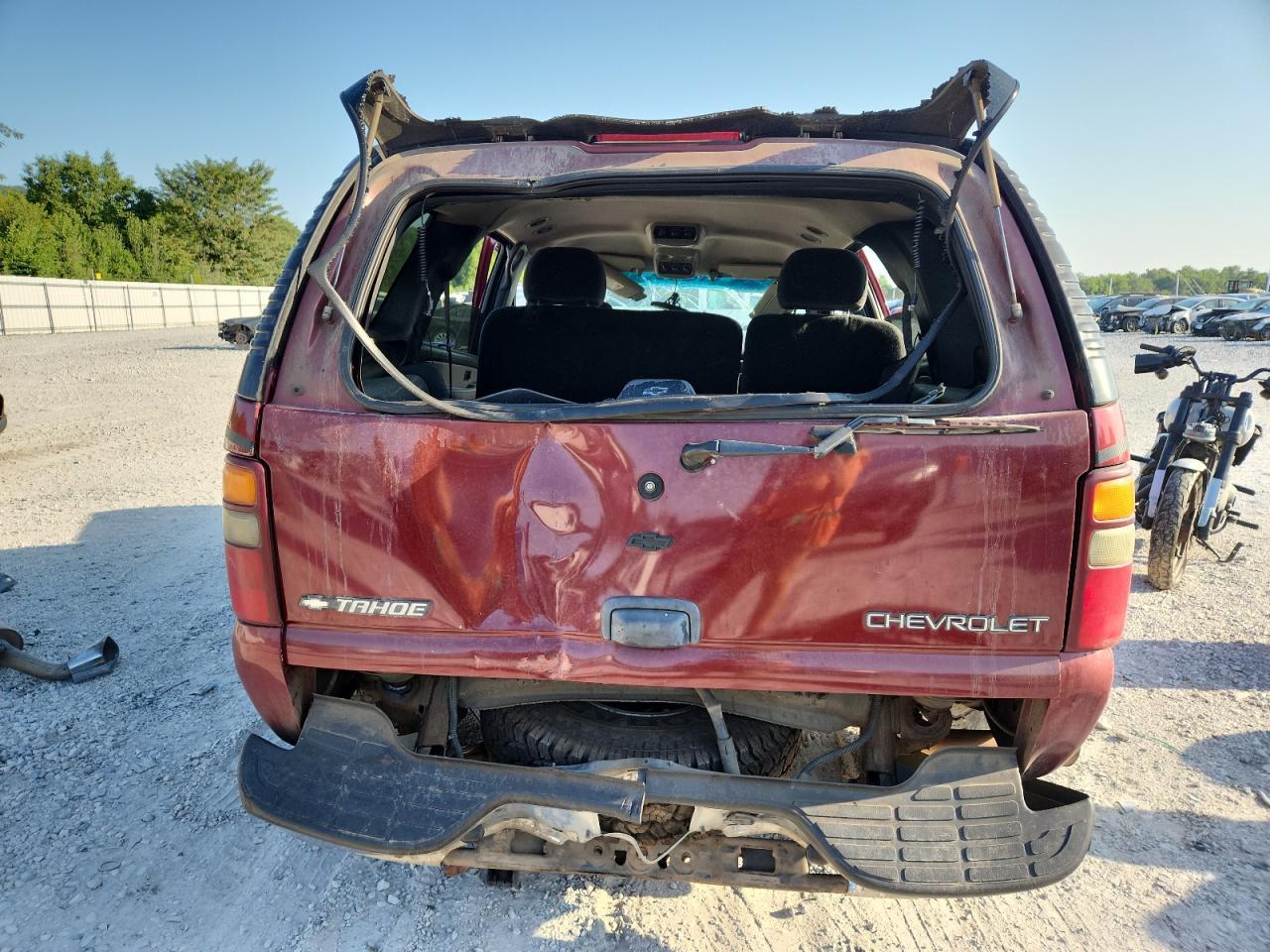2002 Chevrolet Tahoe K1500 - Фото 6