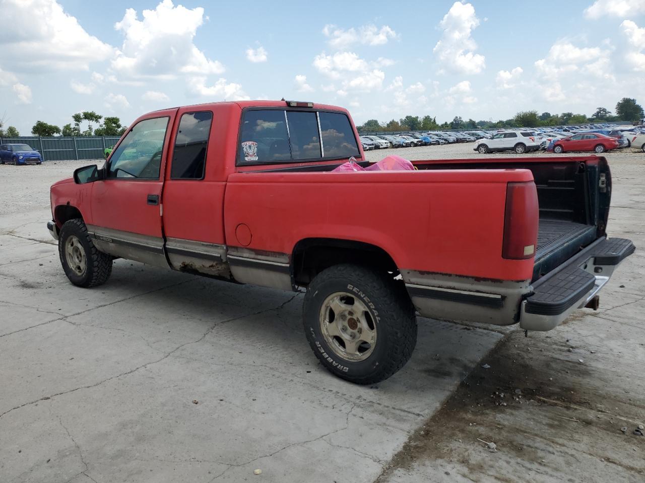 1996 Chevrolet Gmt-400 K1500 - Image 2