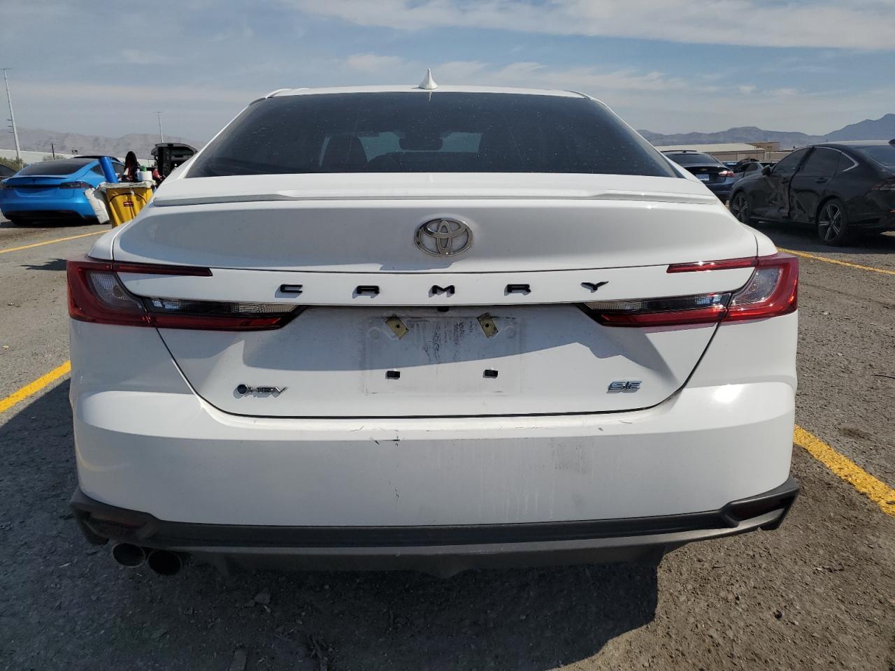 2025 Toyota Camry Xse - Фото 6