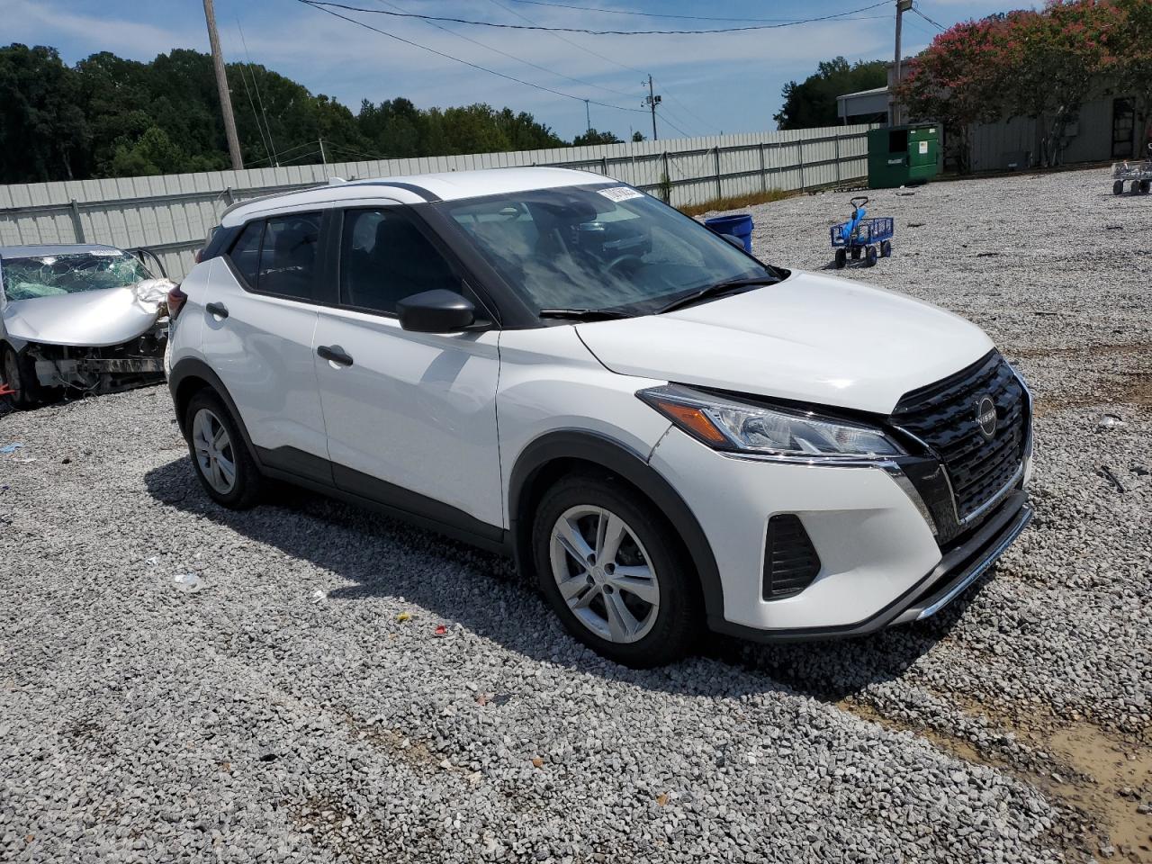 2024 Nissan Kicks S - Image 4