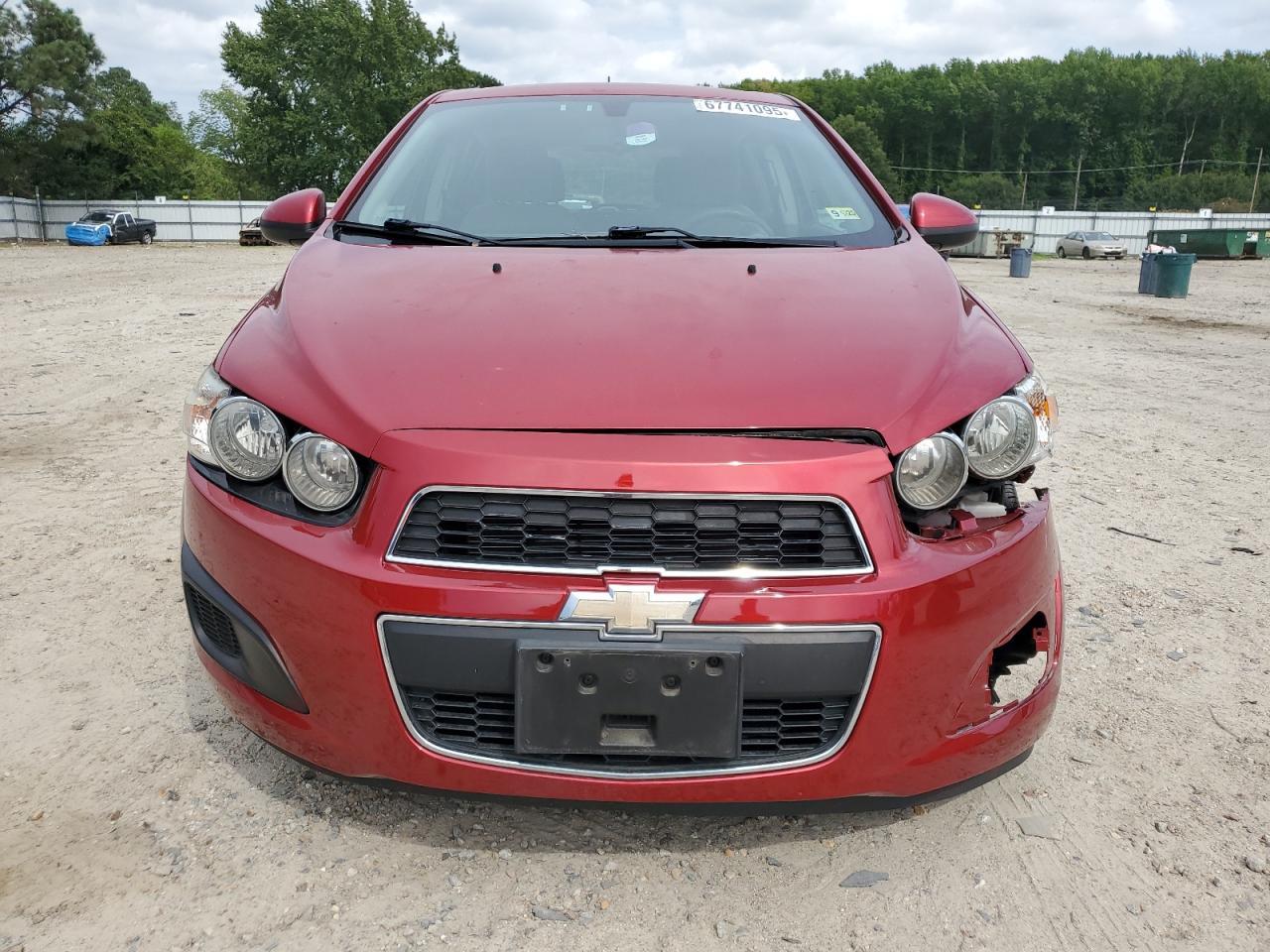2016 Chevrolet Sonic Lt - Фото 5