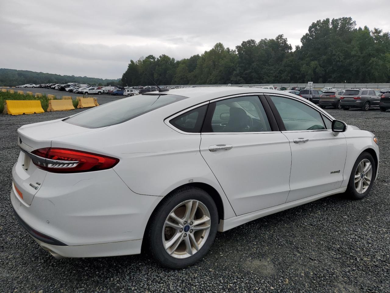 2018 Ford Fusion Se Hybrid - Image 3