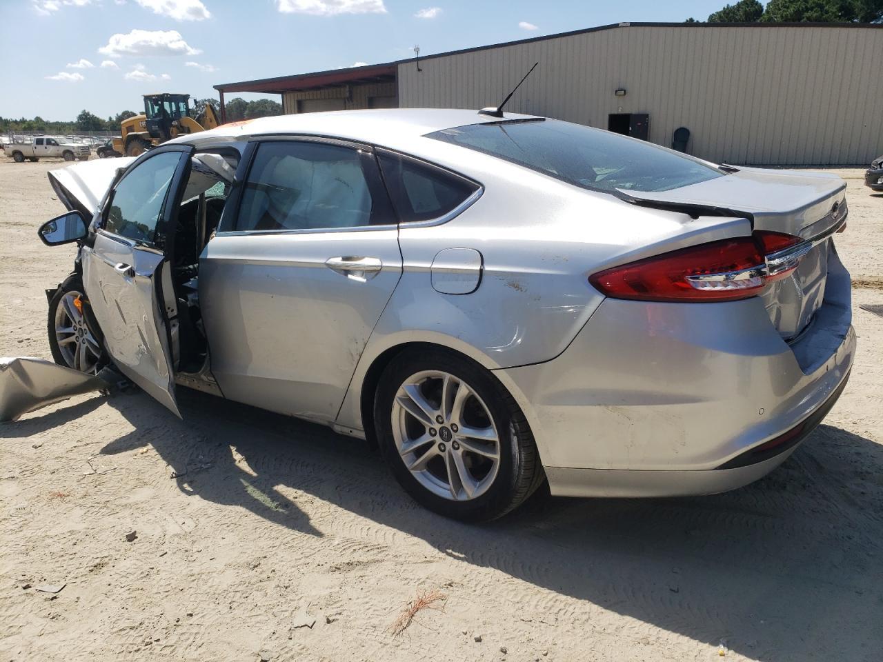 2018 Ford Fusion Se - Image 2