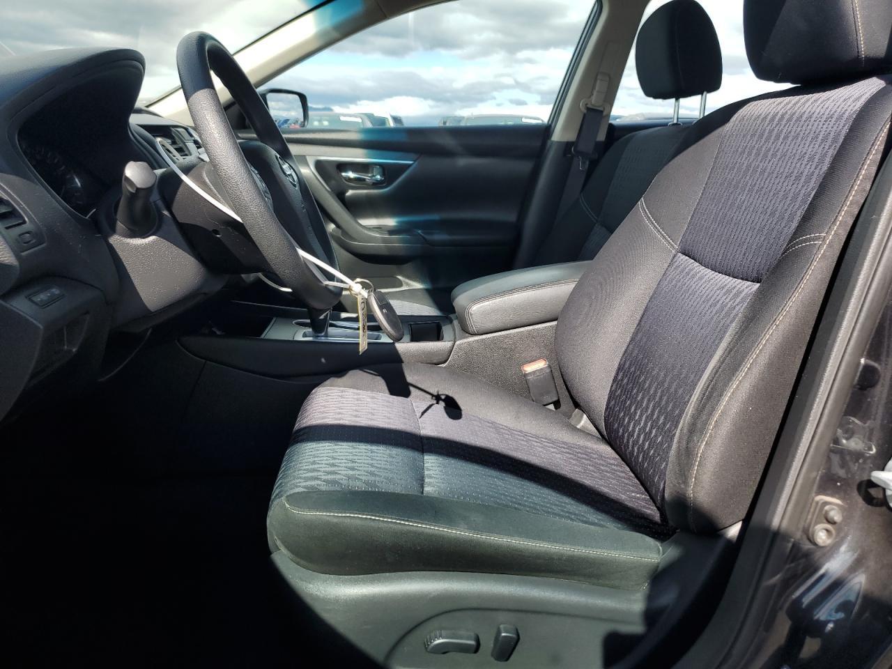 2016 Nissan Altima 2.5 - Image 7