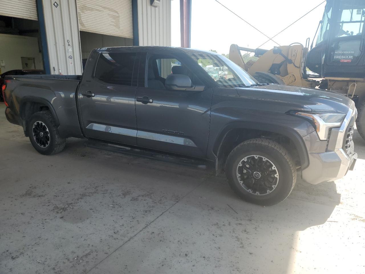 2023 Toyota Tundra Crewmax Sr5 - Фото 4