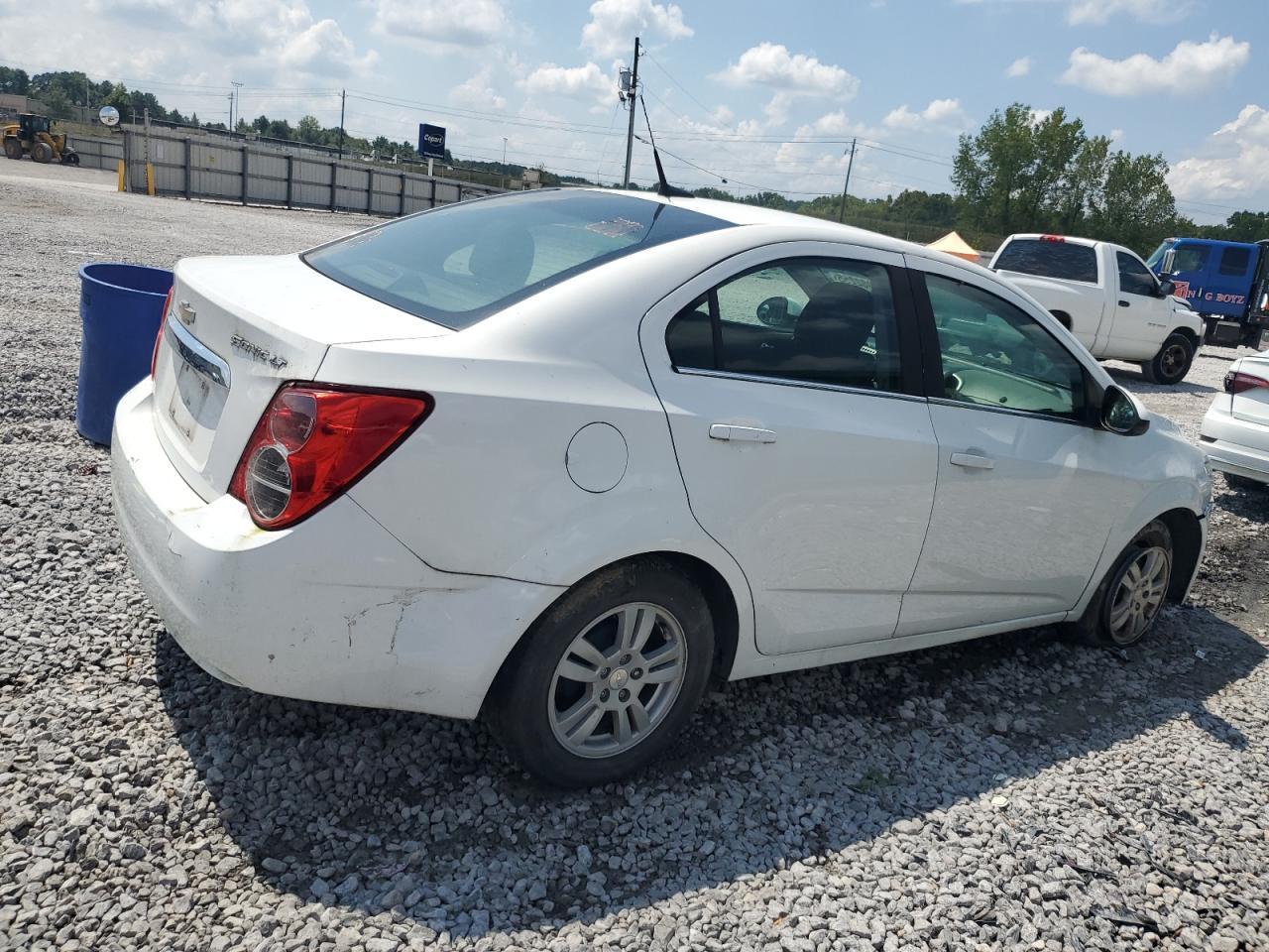 2014 Chevrolet Sonic - Image 3