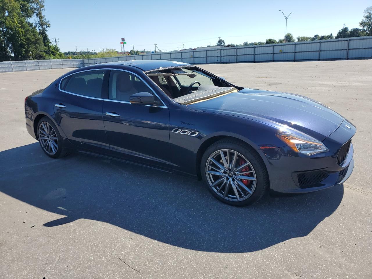 2023 Maserati Quattroporte Modena - Фото 4