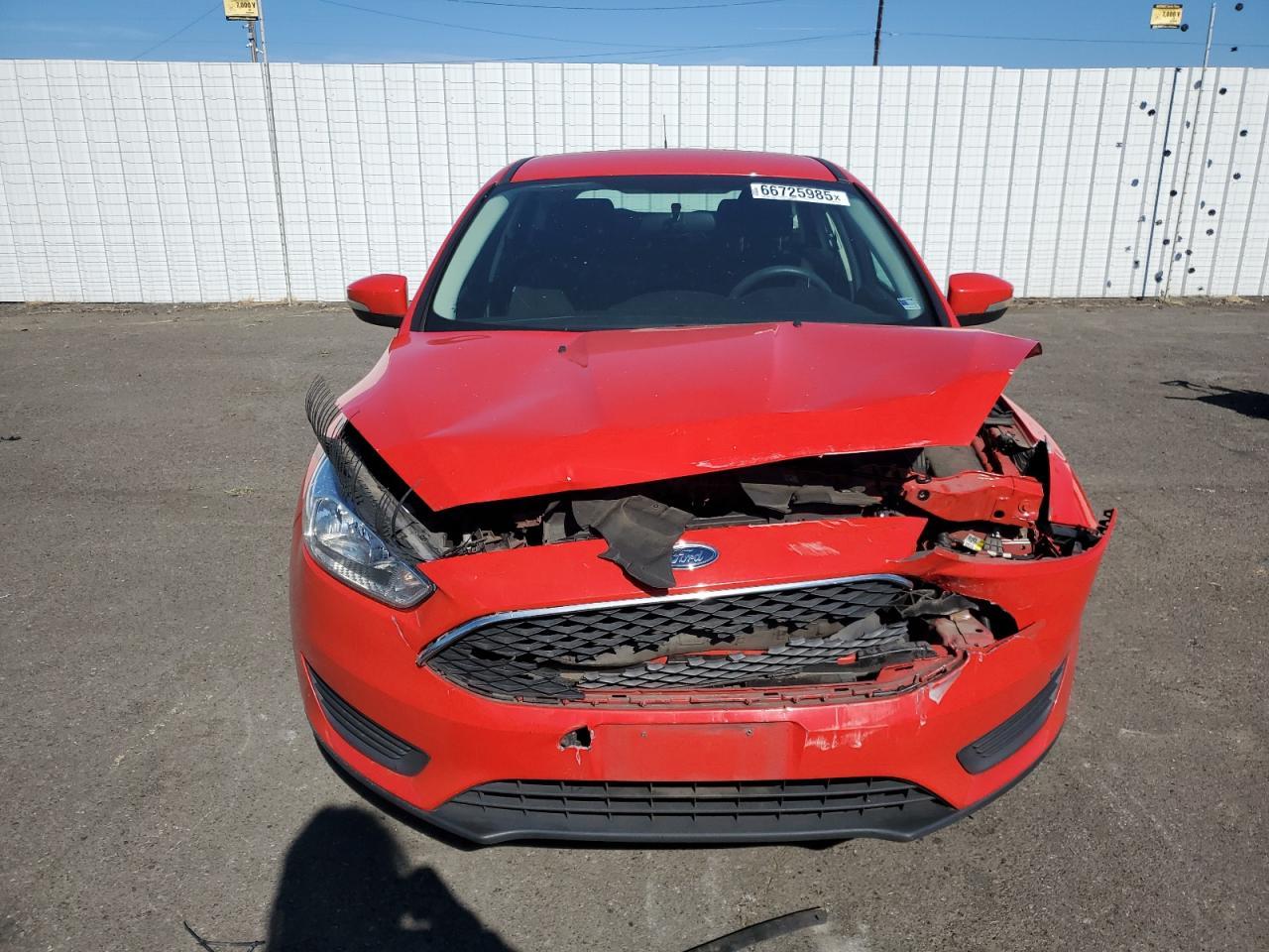 2016 Ford Focus Se - Image 5