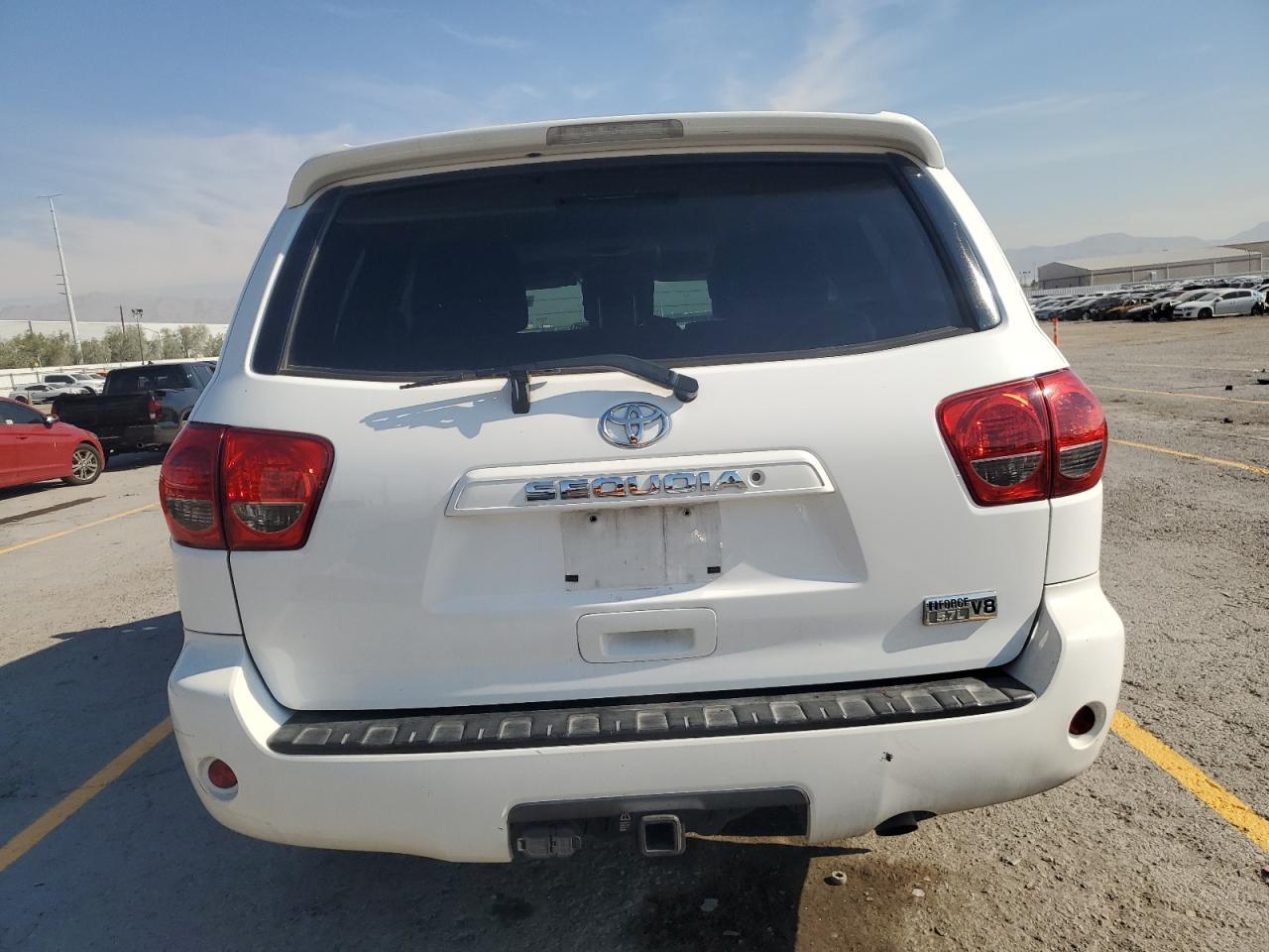2013 Toyota Sequoia Sr5 - Фото 6