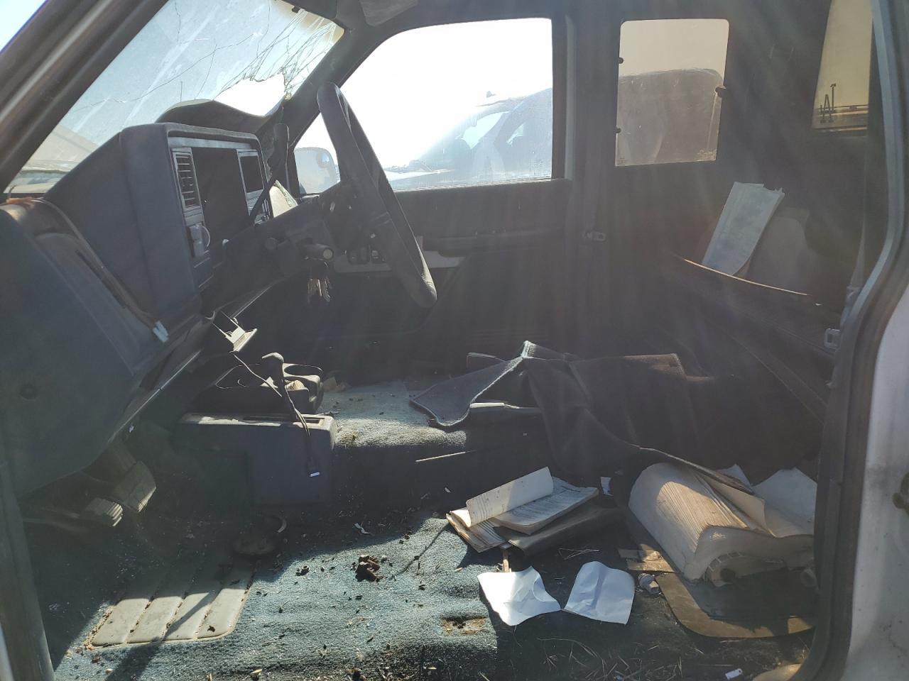 1990 Chevrolet Gmt-400 K2500 - Фото 7