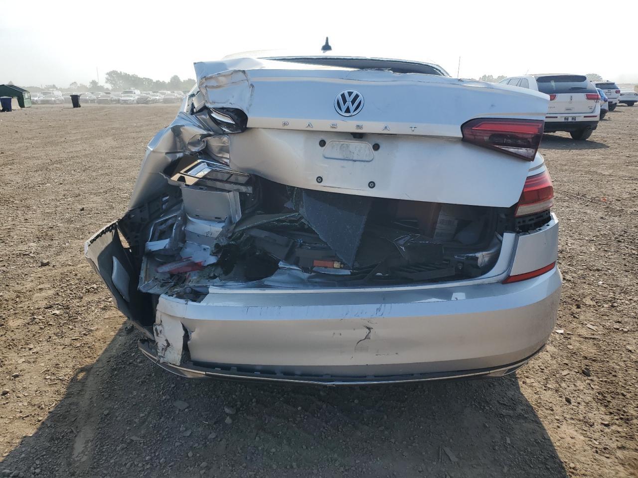 2020 Volkswagen Passat Se - Image 6